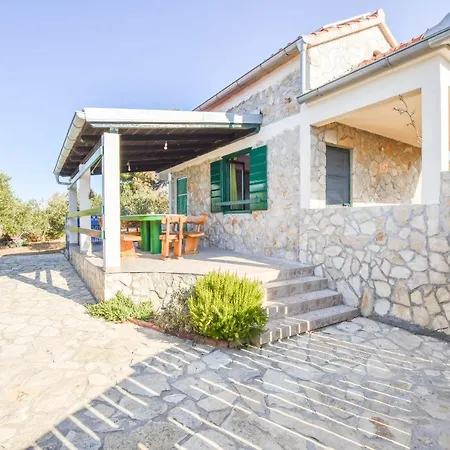 House Majka Marija * Tkon